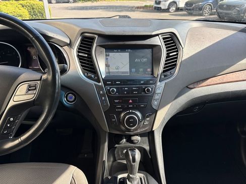 Used 2019 Hyundai Santa Fe XL image 27