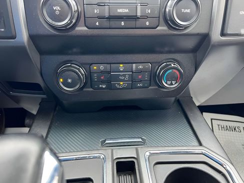 Used 2019 Ford F150 XLT w/ Equipment Group 302A Luxury AWD/4WD image 26