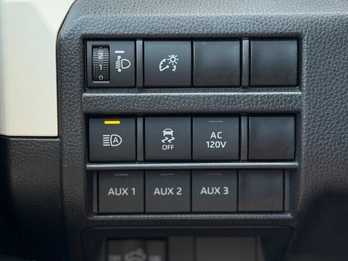 Used 2024 Toyota Tacoma TRD Off-Road w/ TRD Off Road Upgrade Package AWD/4WD image 19
