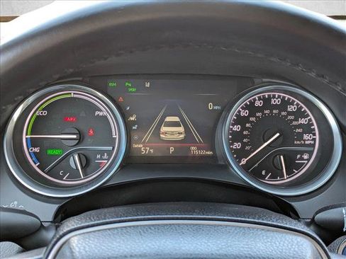 Used 2018 Toyota Camry XLE image 15