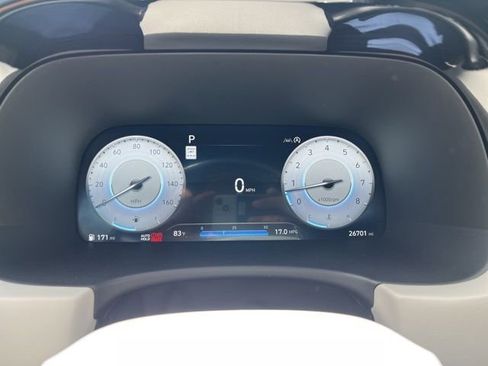 Used 2023 Hyundai Palisade Calligraphy image 17