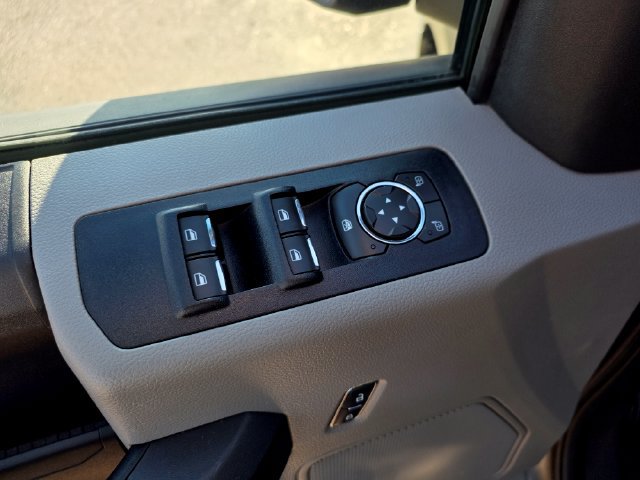 Used 2017 Ford F150 XL w/ Equipment Group 101A Mid AWD/4WD image 15