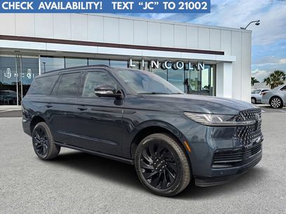 New 2026 Lincoln Navigator Reserve w/ Jet Appearance Package