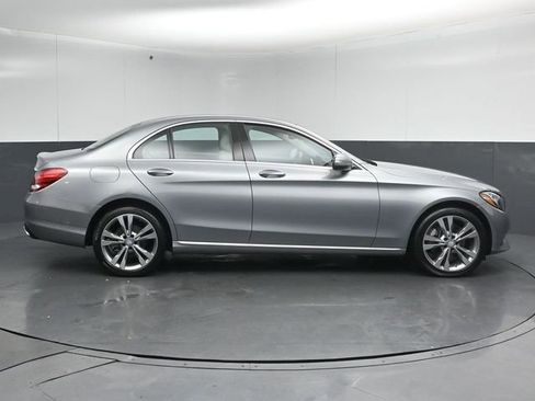 Used 2016 Mercedes-Benz C 300 4MATIC Sedan image 8