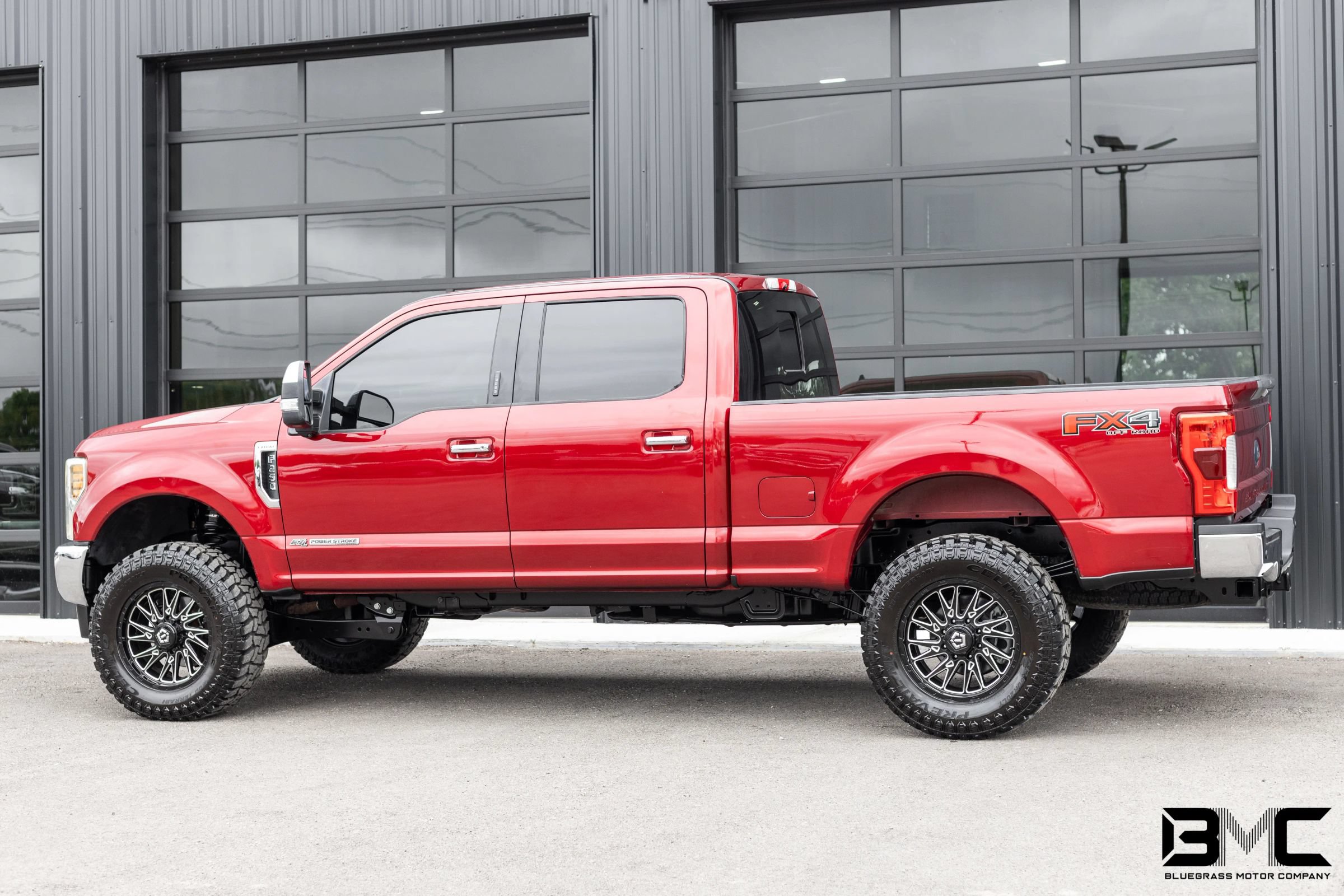 Used 2019 Ford F250 4x4 Crew Cab Super Duty image 5