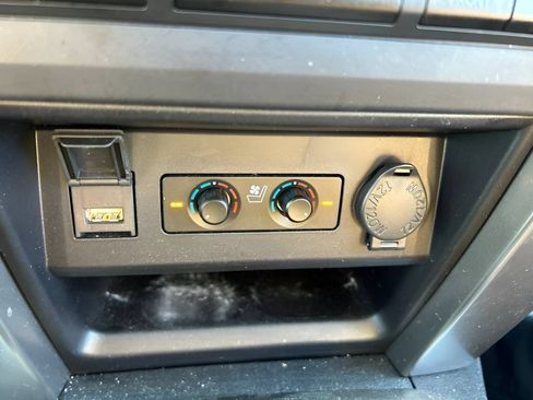 Used 2023 Toyota 4Runner Limited AWD/4WD image 6