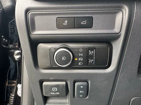 Certified 2024 Ford Expedition Max Limited image 28