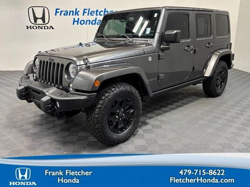 Used 2016 Jeep Wrangler Unlimited Sahara AWD/4WD image 1