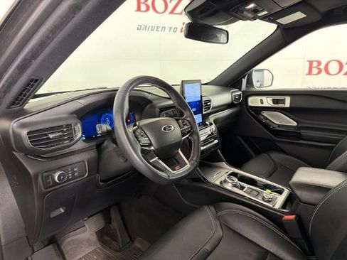 Used 2022 Ford Explorer ST w/ Equipment Group 401A AWD/4WD image 12