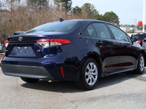 Used 2024 Toyota Corolla LE image 5