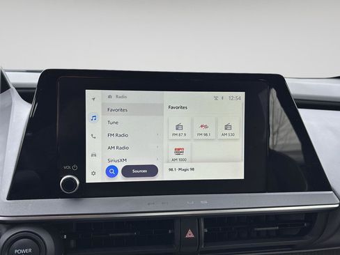 Used 2024 Toyota Prius XLE image 27