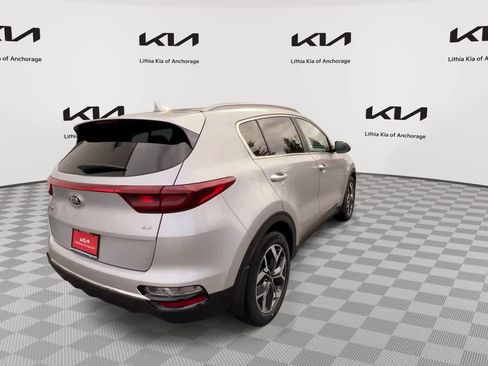 Used 2020 Kia Sportage EX FWD image 2