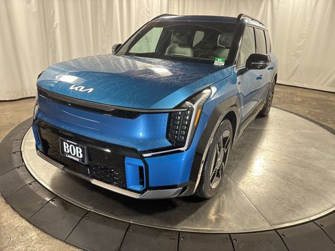 New 2026 Kia EV9 GT-Line AWD/4WD image 1