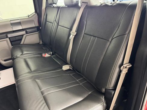 Used 2018 Ford F150 XLT w/ Equipment Group 302A Luxury AWD/4WD image 33