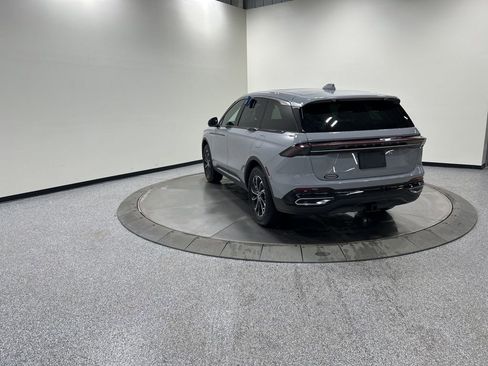 New 2026 Lincoln Nautilus Premier w/ Equipment Group 102A AWD/4WD image 8