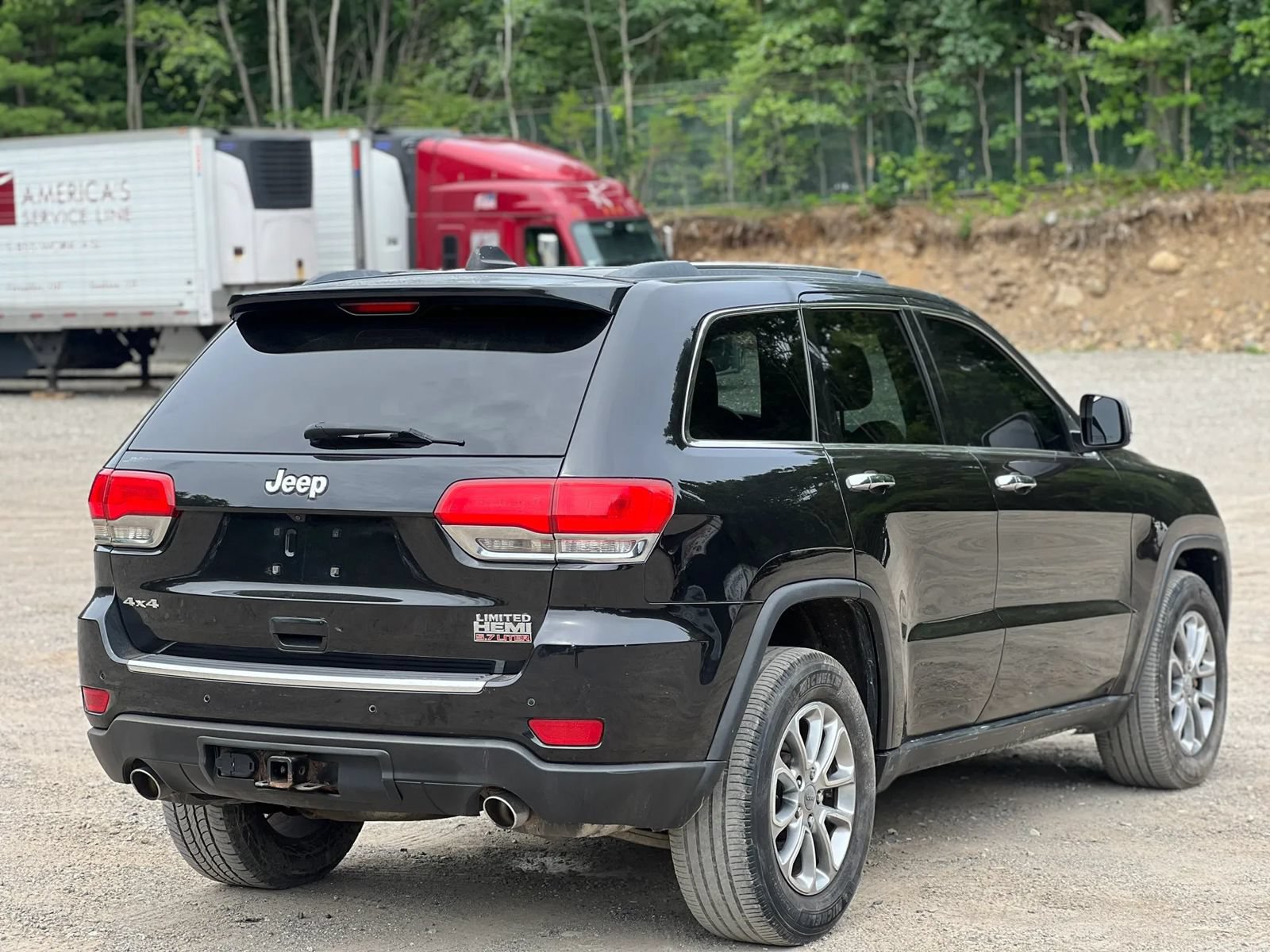 Used 2014 Jeep Grand Cherokee Limited w/ Trailer Tow Group IV AWD/4WD image 6