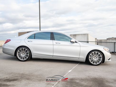 Used 2015 Mercedes-Benz S 550 Sedan image 8