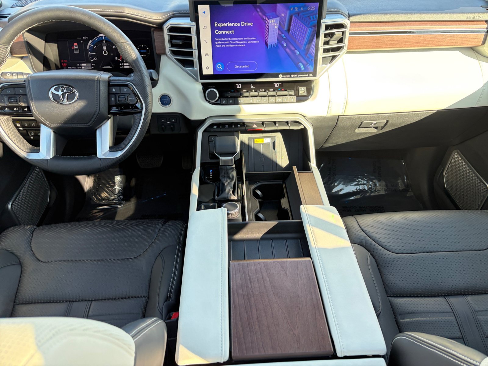 Used 2022 Toyota Tundra Capstone AWD/4WD image 24