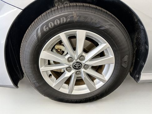 Used 2026 Toyota Camry LE FWD image 35
