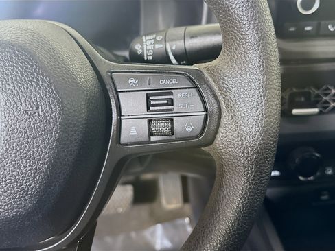 Used 2023 Honda Accord EX image 15