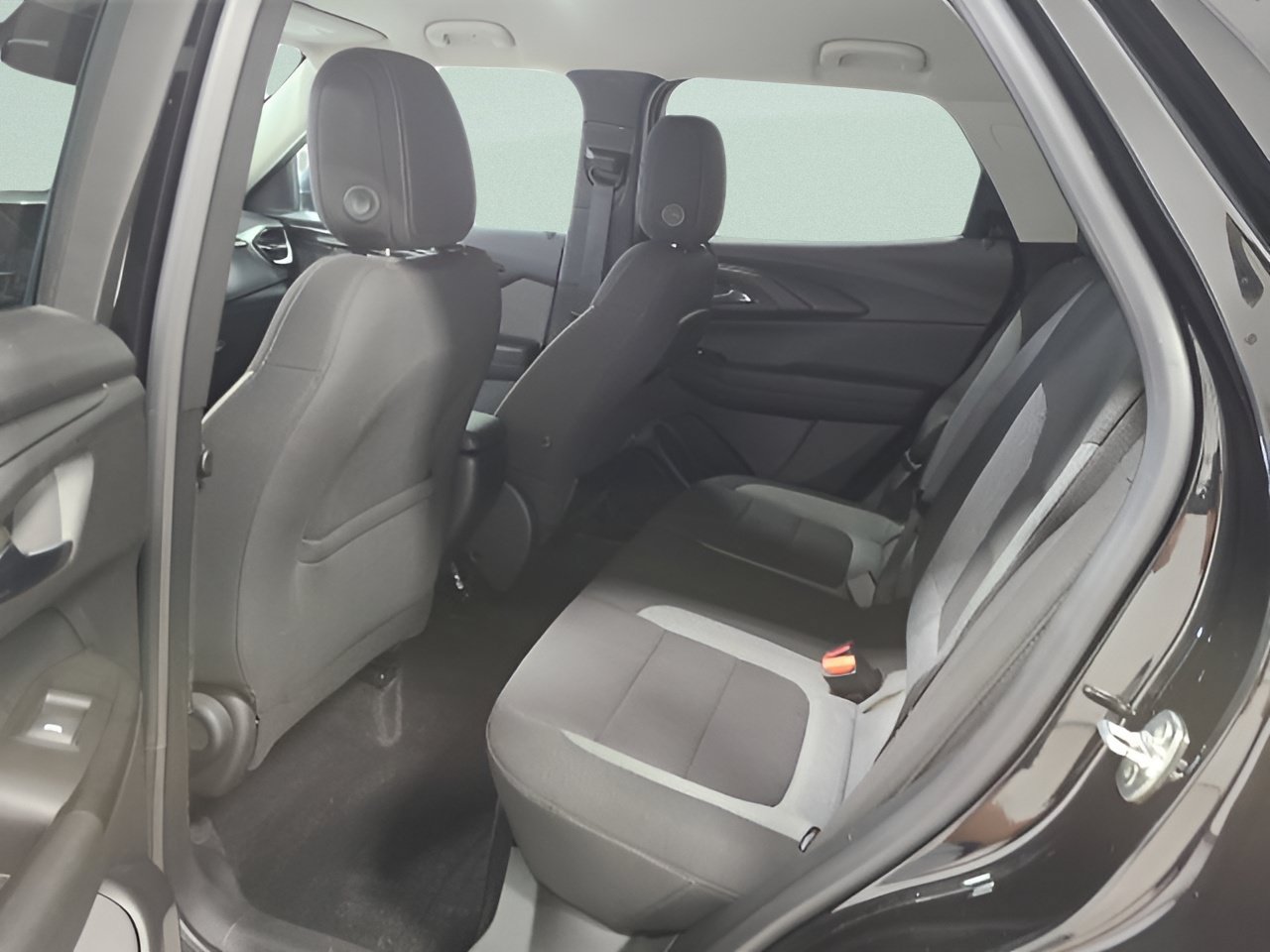 Used 2024 Chevrolet TrailBlazer LS w/ LS Convenience Package AWD/4WD image 15