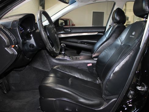 Used 2012 INFINITI G37 Journey w/ Premium Pkg RWD image 8