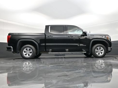 Used 2022 GMC Sierra 1500 SLE w/ Driver Alert Package I AWD/4WD image 26