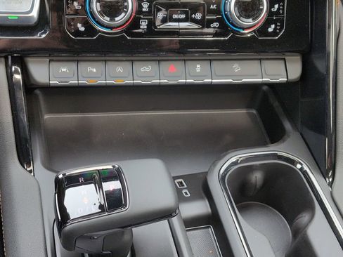 New 2026 GMC Sierra 1500 AT4 w/ AT4 Premium Package image 32