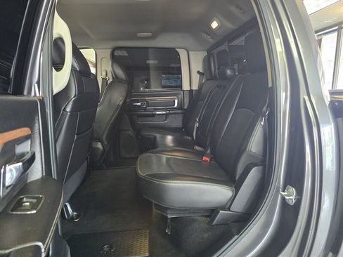 Used 2015 RAM 1500 Laramie w/ Convenience Group image 11