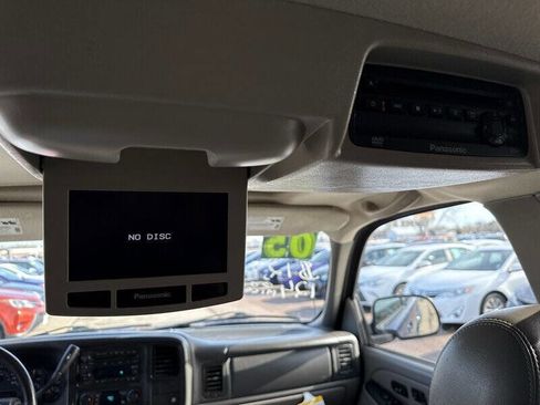 Used 2005 Chevrolet Tahoe LT w/ LT Preferred Equipment Group image 24