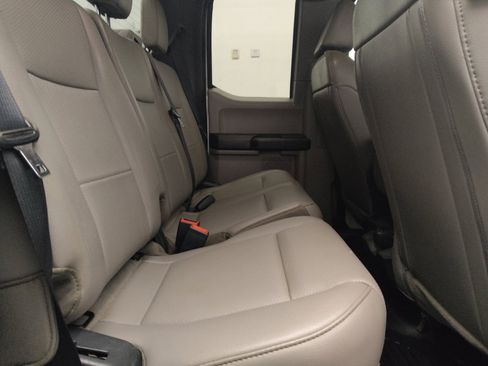 Used 2022 Ford F250 XL w/ Power Equipment Group RWD image 19