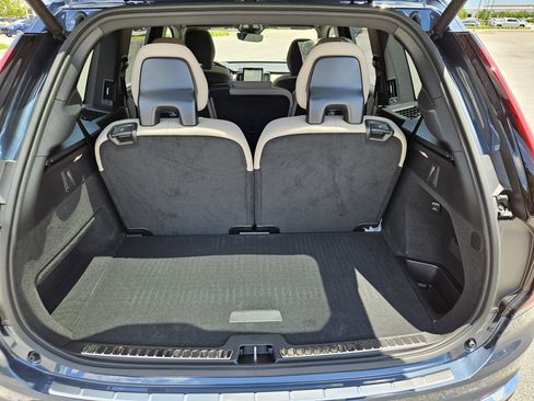 New 2026 Volvo XC90 B6 Plus w/ Protection Package Premier image 12