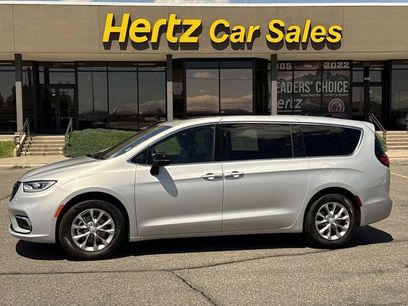 Used 2026 Chrysler Pacifica Limited