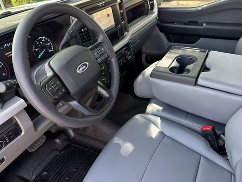 New 2026 Ford F250 4x4 Regular Cab Super Duty image 10
