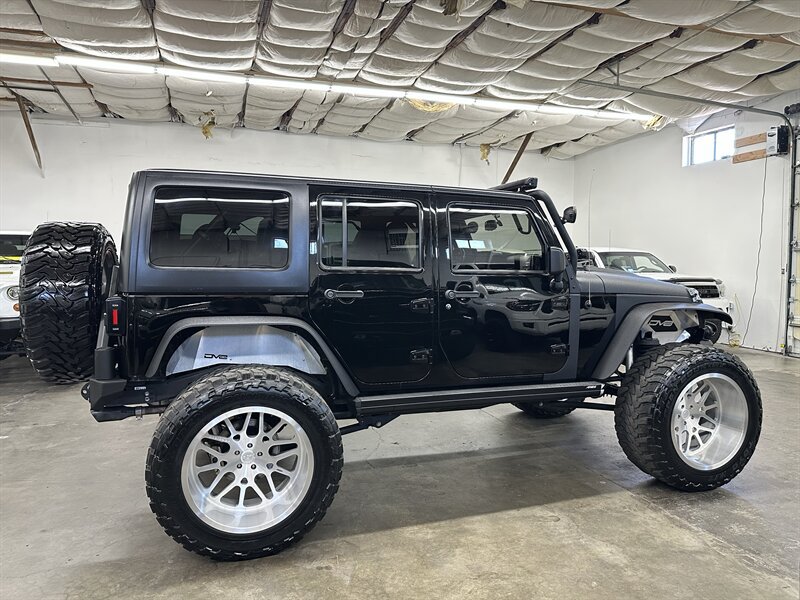 Used 2016 Jeep Wrangler Unlimited Sport w/ Quick Order Package 24S AWD/4WD image 2