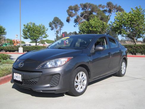Used 2013 MAZDA MAZDA3 i Touring FWD image 39
