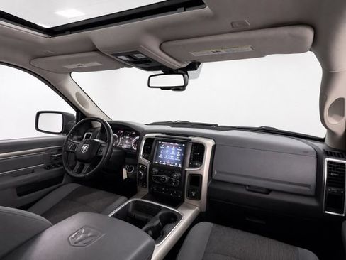 Used 2020 RAM 1500 Warlock AWD/4WD image 29