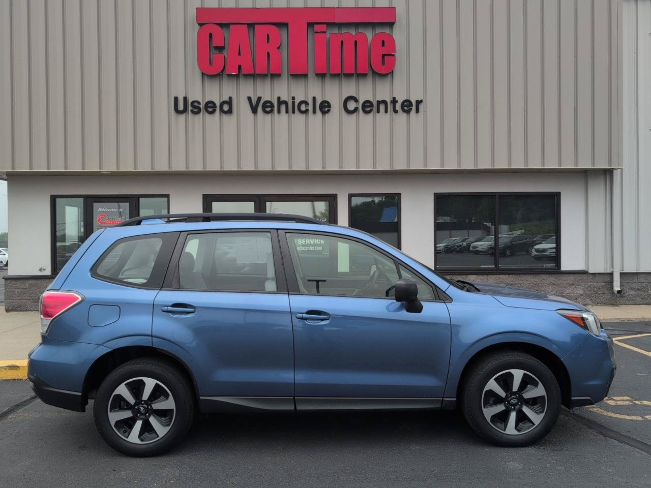 Used 2017 Subaru Forester 2.5i w/ Alloy Wheel Package AWD/4WD image 1
