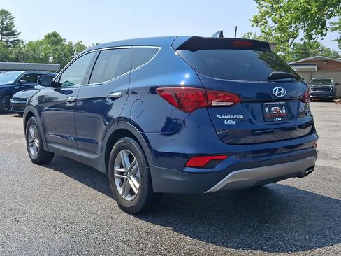 Used 2017 Hyundai Santa Fe Sport w/ Cargo Package AWD/4WD image 6