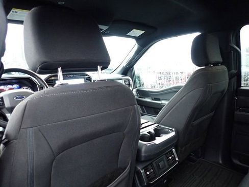 Used 2022 Ford F150 XLT w/ Equipment Group 302A High image 19