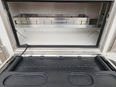 New 2025 Chevrolet Express 4500 w/ Power Convenience Package image 35