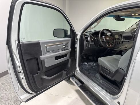 Used 2017 RAM 1500 Tradesman w/ Power & Remote Entry Group AWD/4WD image 5