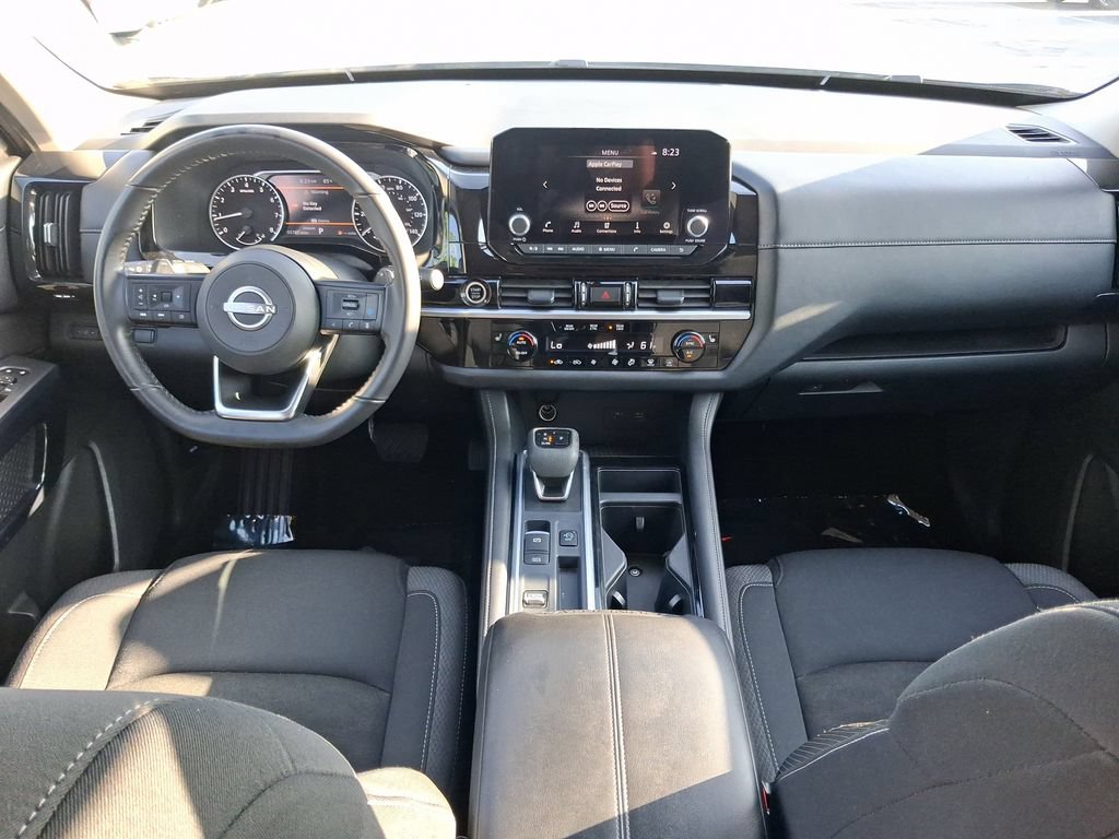 Certified 2024 Nissan Pathfinder SV FWD image 14