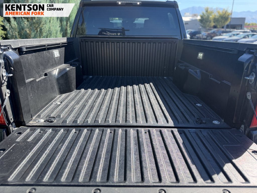 Used 2025 Toyota Tacoma SR5 AWD/4WD image 33