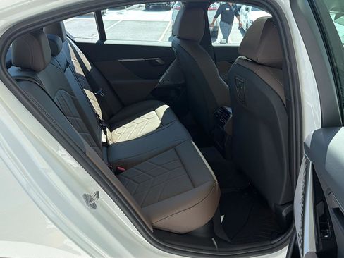 New 2027 BMW 530i RWD image 12