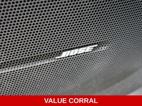 Used 2017 GMC Acadia Limited SLT AWD/4WD image 18