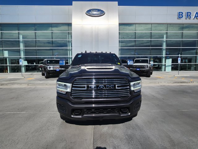 Used 2023 RAM 2500 Laramie AWD/4WD image 2