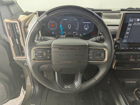 Used 2025 GMC Hummer EV 3X AWD/4WD image 14
