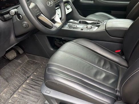 Certified 2023 INFINITI QX60 Sensory w/ Vision Package image 11