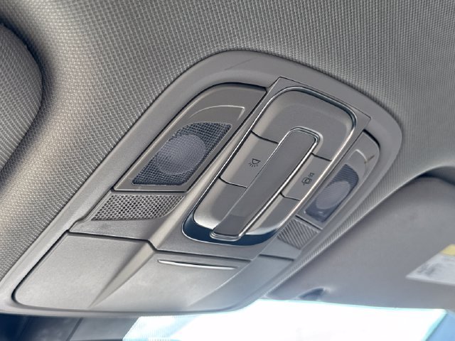 Used 2020 Hyundai Santa Fe SEL w/ Convenience Package FWD image 35